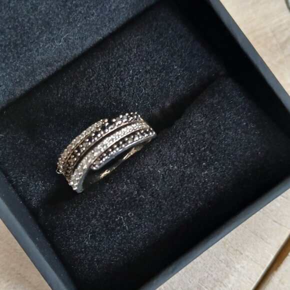 Black and White Diamond Ring (Zales) SS 925 - Picture 5 of 8